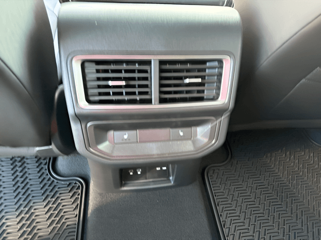 New 2026 Volkswagen Atlas Cross Sport SEL R-Line Black - photo - 7