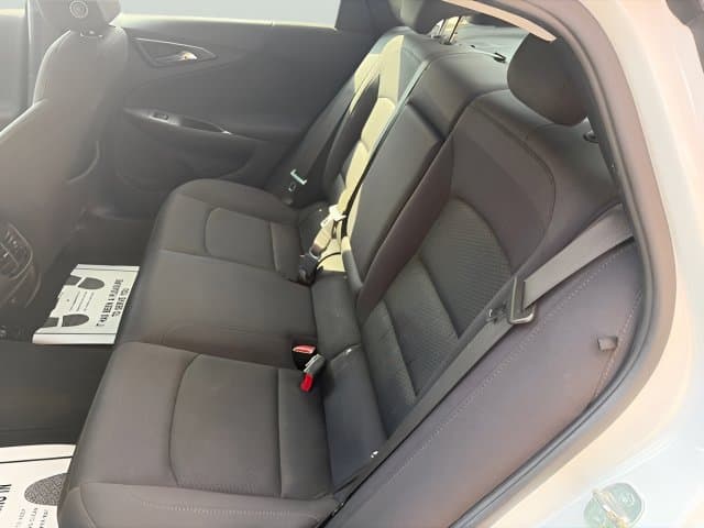 Pre-Owned 2023 Chevrolet Malibu LT - photo - 5
