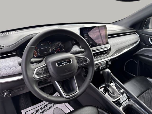 Pre-Owned 2023 Jeep Compass Latitude - photo - 5