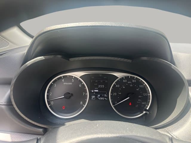 Pre-Owned 2025 Nissan Versa 1.6 S - photo - 7