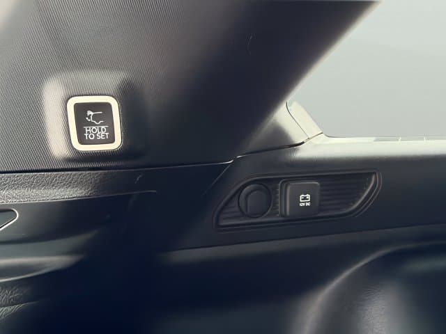 Pre-Owned 2023 Jeep Grand Cherokee Altitude X - photo - 20