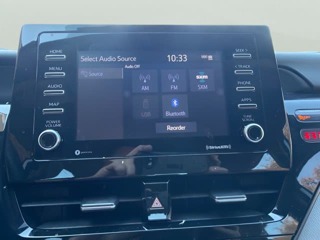 Pre-Owned 2022 Toyota Camry SE - photo - 9