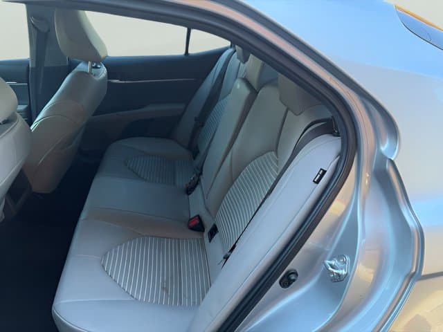 Pre-Owned 2022 Toyota Camry SE - photo - 5
