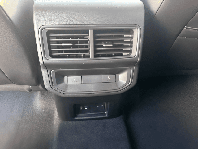 New 2026 Volkswagen Atlas Cross Sport SEL Premium R-Line - photo - 7