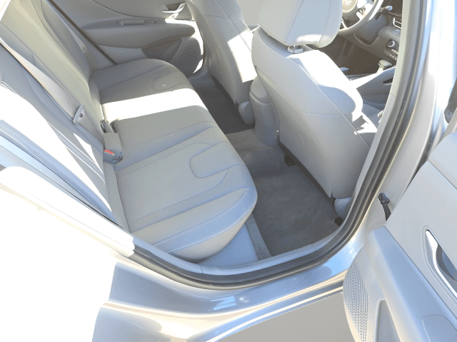 Pre-Owned 2023 Hyundai Elantra SEL - photo - 13