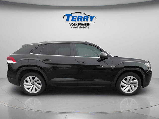 Pre-Owned 2022 Volkswagen Atlas Cross Sport 3.6L V6 SE w/Technology - photo - 0
