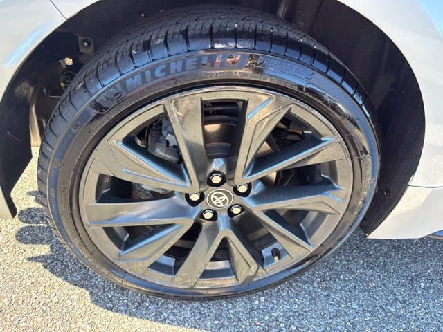Pre-Owned 2024 Toyota Corolla SE - photo - 11