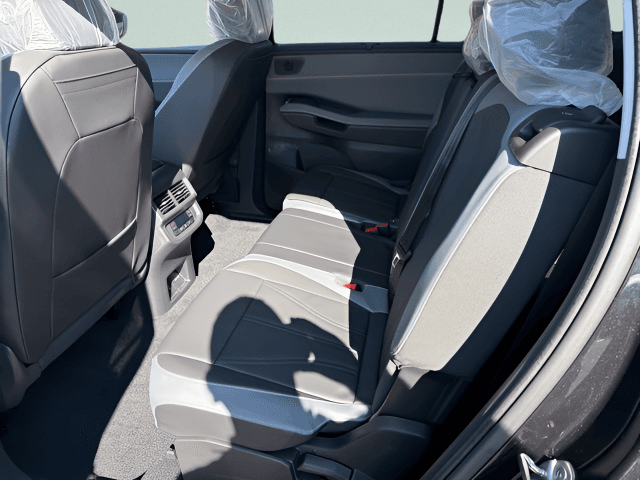 New 2027 Volkswagen Atlas SE w/Technology - photo - 5