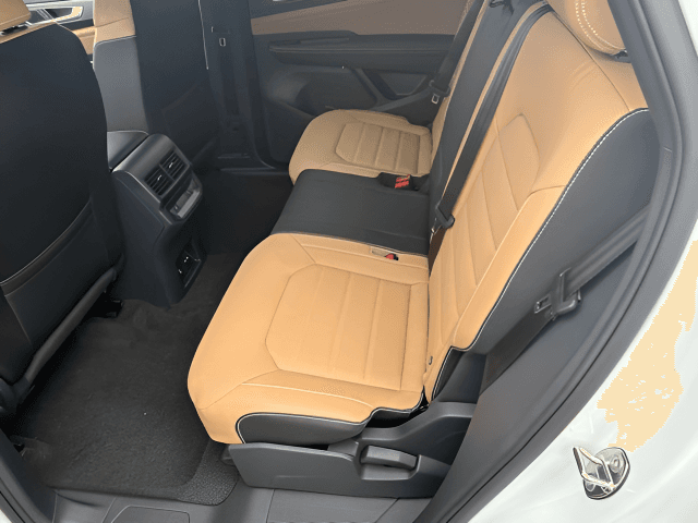 New 2026 Volkswagen Atlas Cross Sport SEL - photo - 5