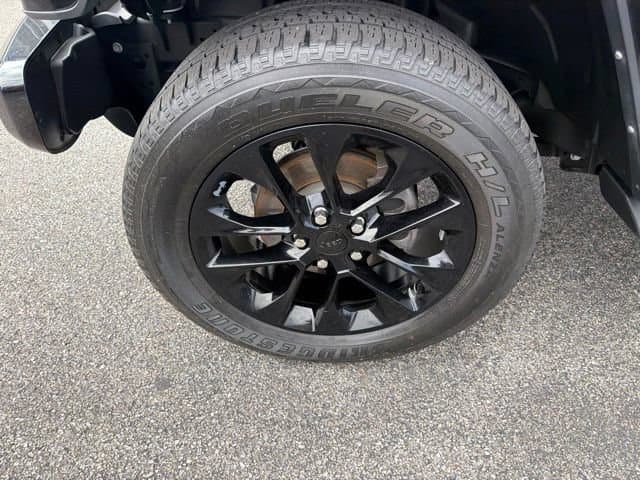 Pre-Owned 2022 Jeep Gladiator High Altitude - photo - 31