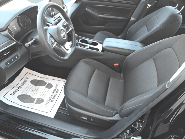 Pre-Owned 2024 Nissan Altima 2.5 SV - photo - 14