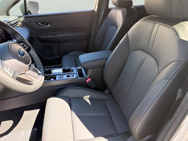New 2026 Subaru Outback Touring XT - photo - 4