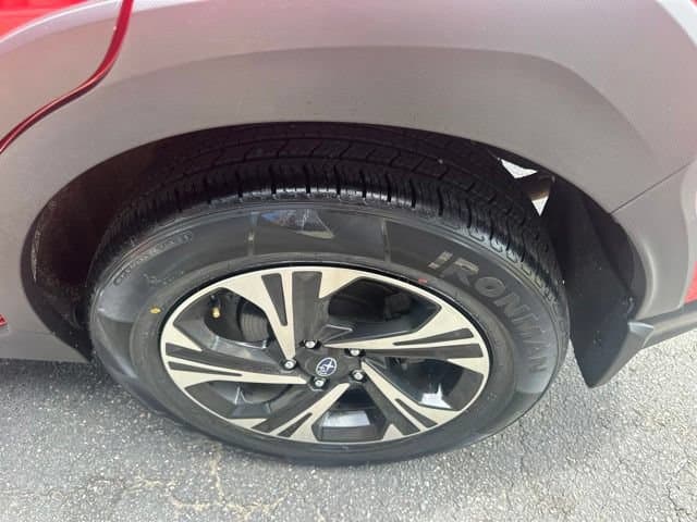 Pre-Owned 2024 Subaru Crosstrek Premium - photo - 19