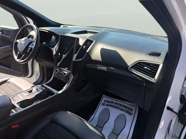 Pre-Owned 2023 Ford Edge ST Line - photo - 27