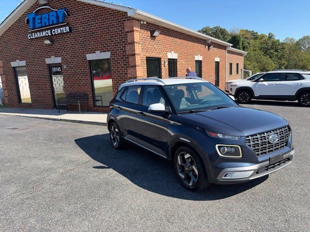 Pre-Owned 2020 Hyundai Venue Denim - photo - 0