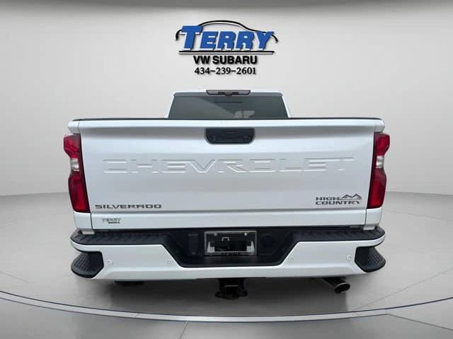 Pre-Owned 2023 Chevrolet Silverado 2500HD High Country - photo - 2