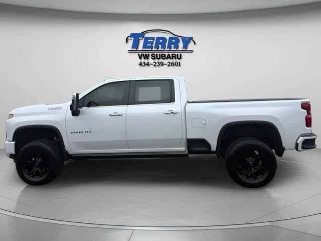 Pre-Owned 2023 Chevrolet Silverado 2500HD High Country - photo - 1