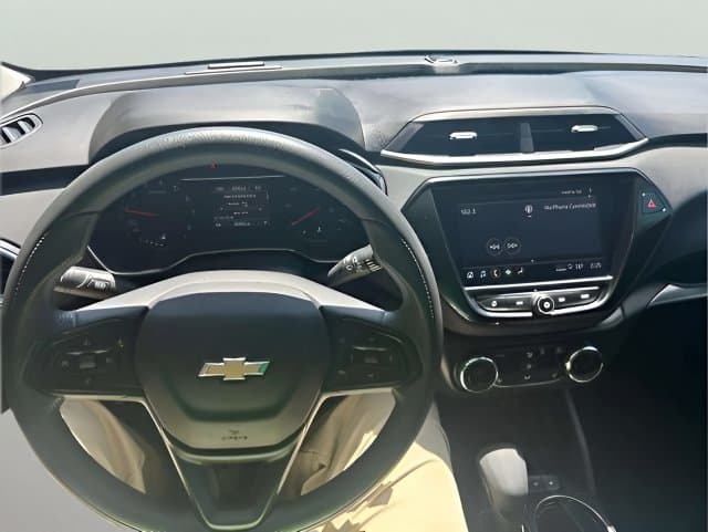Pre-Owned 2023 Chevrolet TrailBlazer LT - photo - 9