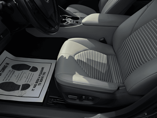 Pre-Owned 2022 Toyota Camry Hybrid SE - photo - 13