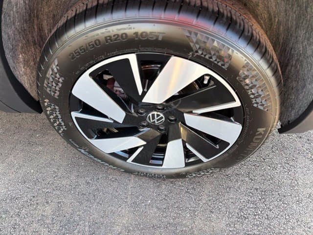New 2026 Volkswagen Atlas Cross Sport SE w/Technology - photo - 9