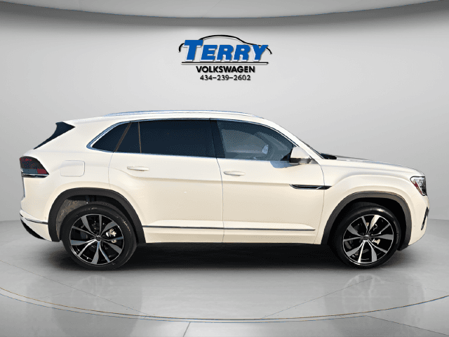 New 2026 Volkswagen Atlas Cross Sport SEL Premium R-Line - photo - 0