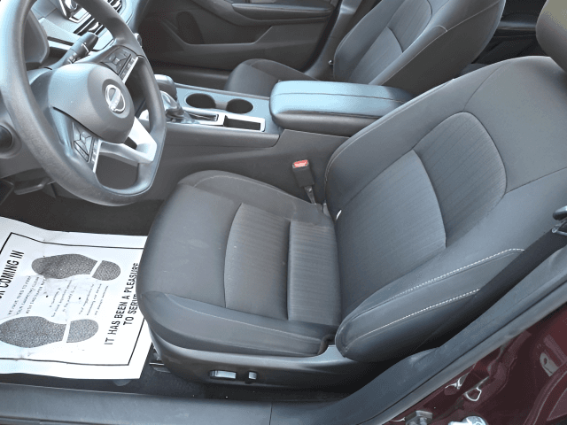 Pre-Owned 2025 Nissan Altima 2.5 SV - photo - 13