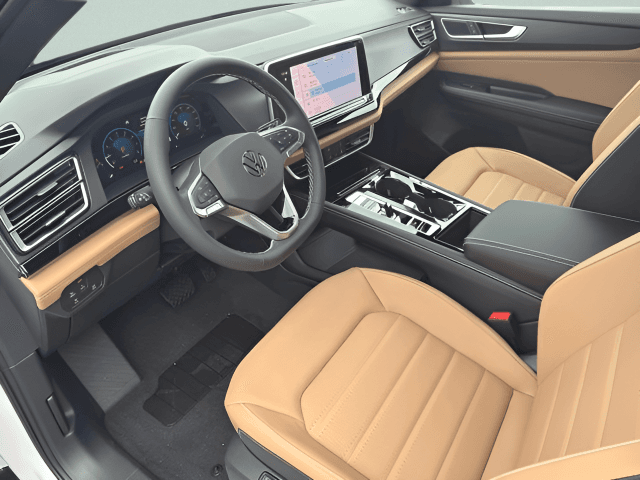 New 2026 Volkswagen Atlas Cross Sport SEL - photo - 3