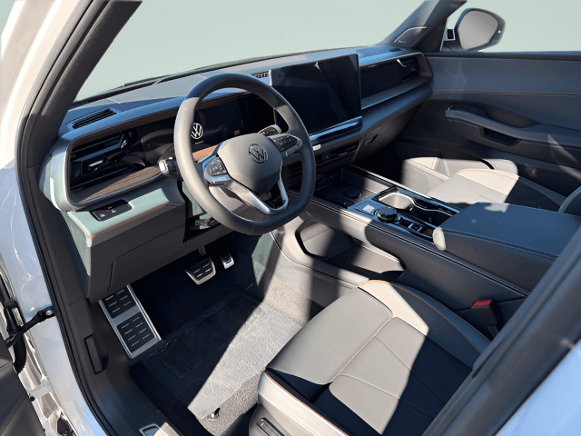 New 2027 Volkswagen Atlas SEL Premium R-Line - photo - 3