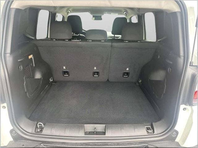 Pre-Owned 2023 Jeep Renegade Latitude - photo - 14