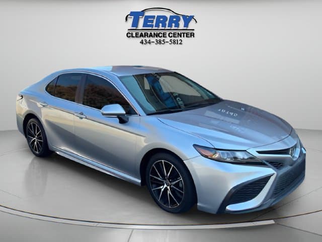 Pre-Owned 2022 Toyota Camry SE - photo - 1