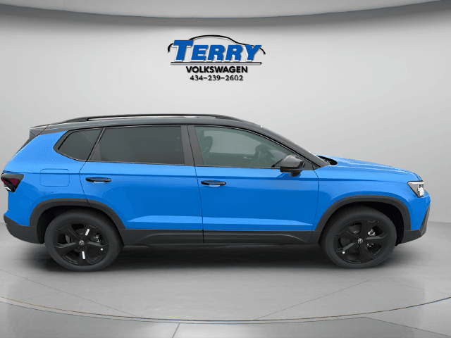 Pre-Owned 2025 Volkswagen Taos 1.5T SE Black - photo - 0