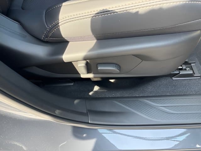 New 2026 Subaru Outback Limited - photo - 17
