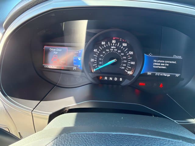Pre-Owned 2023 Ford Edge ST Line - photo - 11