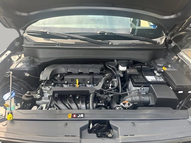 Pre-Owned 2023 Hyundai Venue SEL - photo - 16