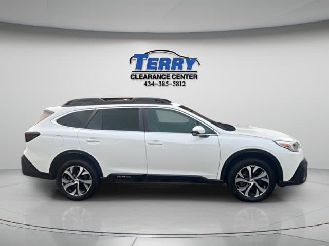Pre-Owned 2022 Subaru Outback Limited - photo - 0