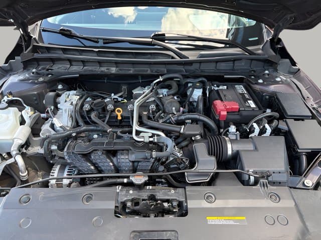 Pre-Owned 2024 Nissan Altima 2.5 SV - photo - 15