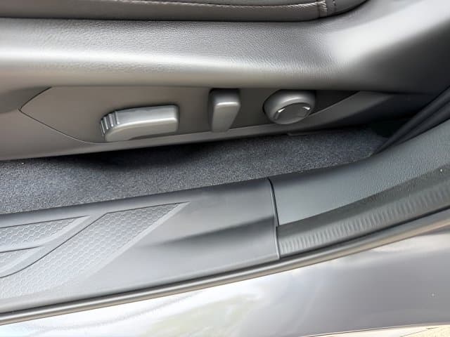New 2026 Subaru Outback Premium - photo - 5