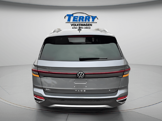 New 2026 Volkswagen Taos 1.5T SEL - photo - 2