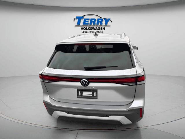 New 2026 Volkswagen Tiguan SE - photo - 2