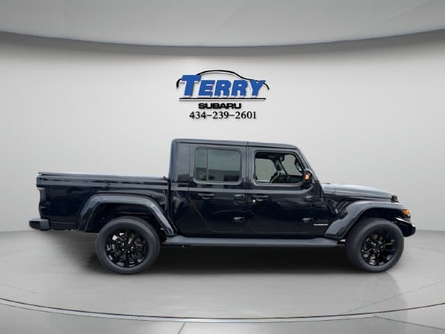 Pre-Owned 2022 Jeep Gladiator High Altitude - photo - 0