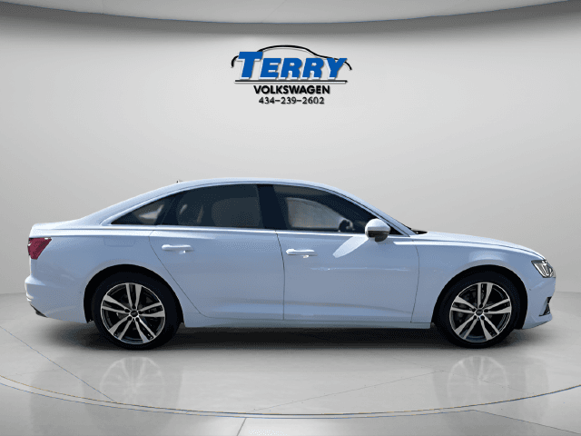 Pre-Owned 2023 Audi A6 45 Premium Plus - photo - 0