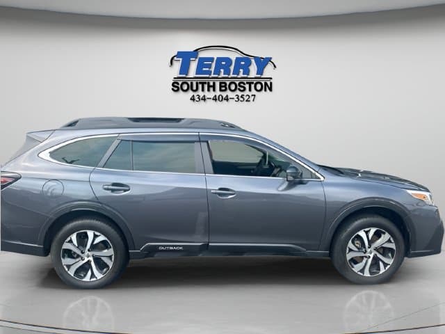 Pre-Owned 2022 Subaru Outback Limited - photo - 0