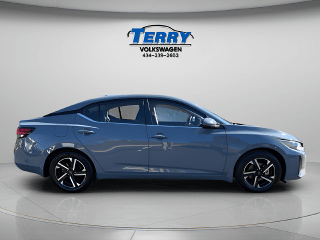 Pre-Owned 2024 Nissan Sentra SV - photo - 0