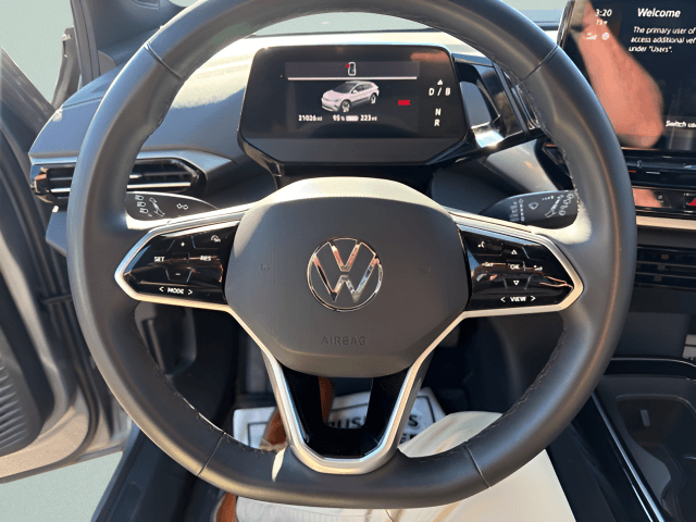 Pre-Owned 2024 Volkswagen ID.4 S - photo - 10