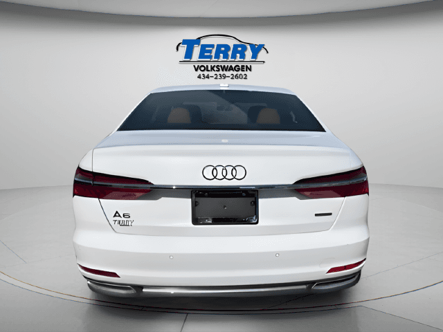 Pre-Owned 2023 Audi A6 45 Premium Plus - photo - 2