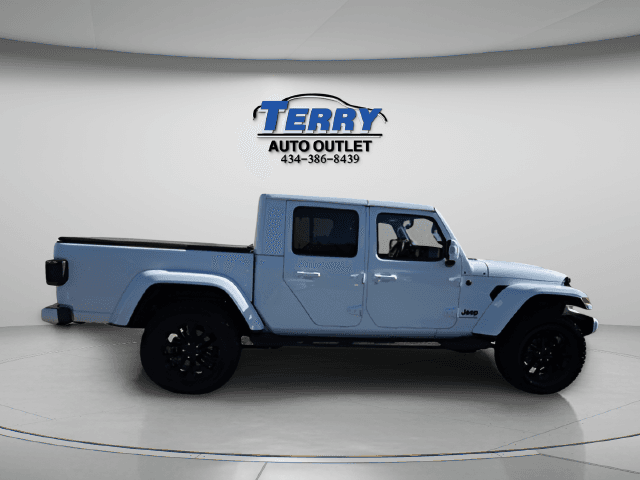 Pre-Owned 2023 Jeep Gladiator High Altitude - photo - 0