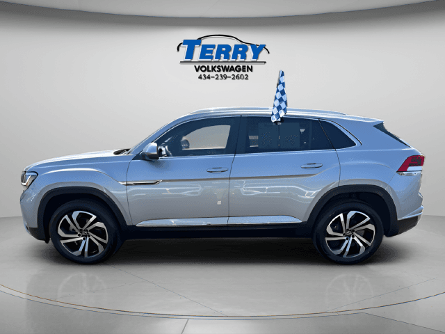 2023 Volkswagen Atlas Cross Sport 3.6L V6 SEL Photo in Forest VA 24551