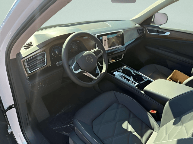 2026 Volkswagen Atlas SE w/Technology Photo in Forest VA 24551