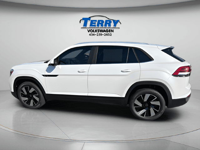 2026 Volkswagen Atlas Cross Sport SE w/Technology Photo in Forest VA 24551