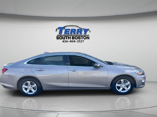 2024 Chevrolet Malibu LT Photo in Boston VA 24592